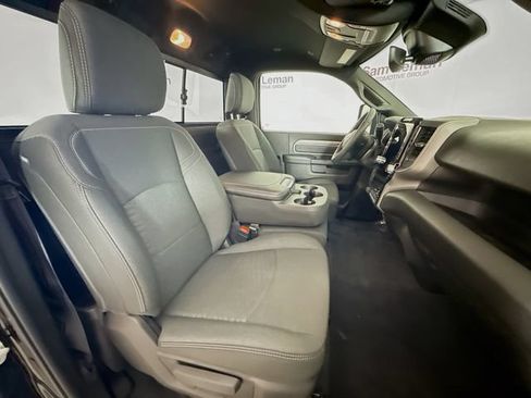 New 2026 RAM 3500 Tradesman AWD/4WD image 24