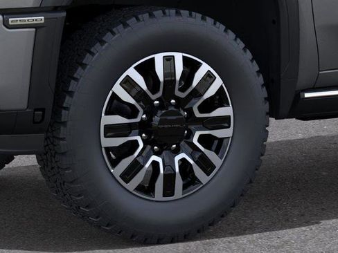 New 2025 GMC Sierra 2500 Denali Ultimate image 9