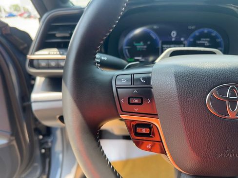 Certified 2025 Toyota Crown Signia w/ Advanced Technology Package AWD/4WD image 13