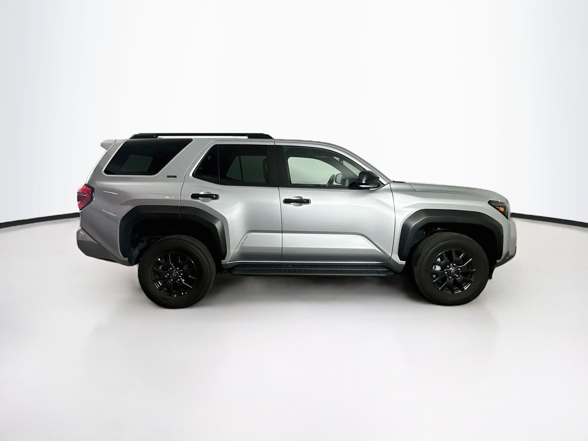 Used 2025 Toyota 4Runner SR5 AWD/4WD image 10