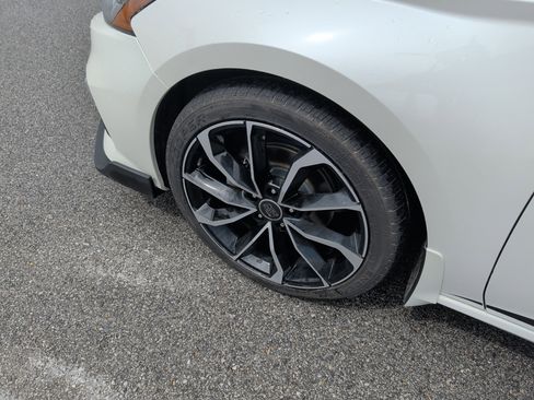 Used 2019 Nissan Altima 2.5 Platinum FWD image 9