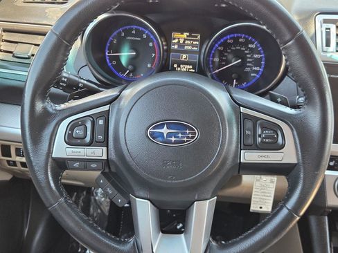 Used 2017 Subaru Outback 2.5i Premium AWD/4WD image 24