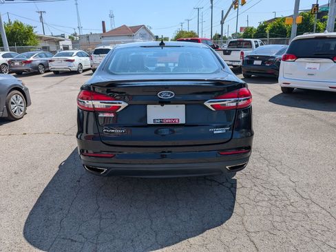Used 2020 Ford Fusion Titanium AWD/4WD image 7