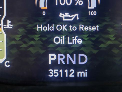 Used 2022 Jeep Wrangler Unlimited Sahara image 18