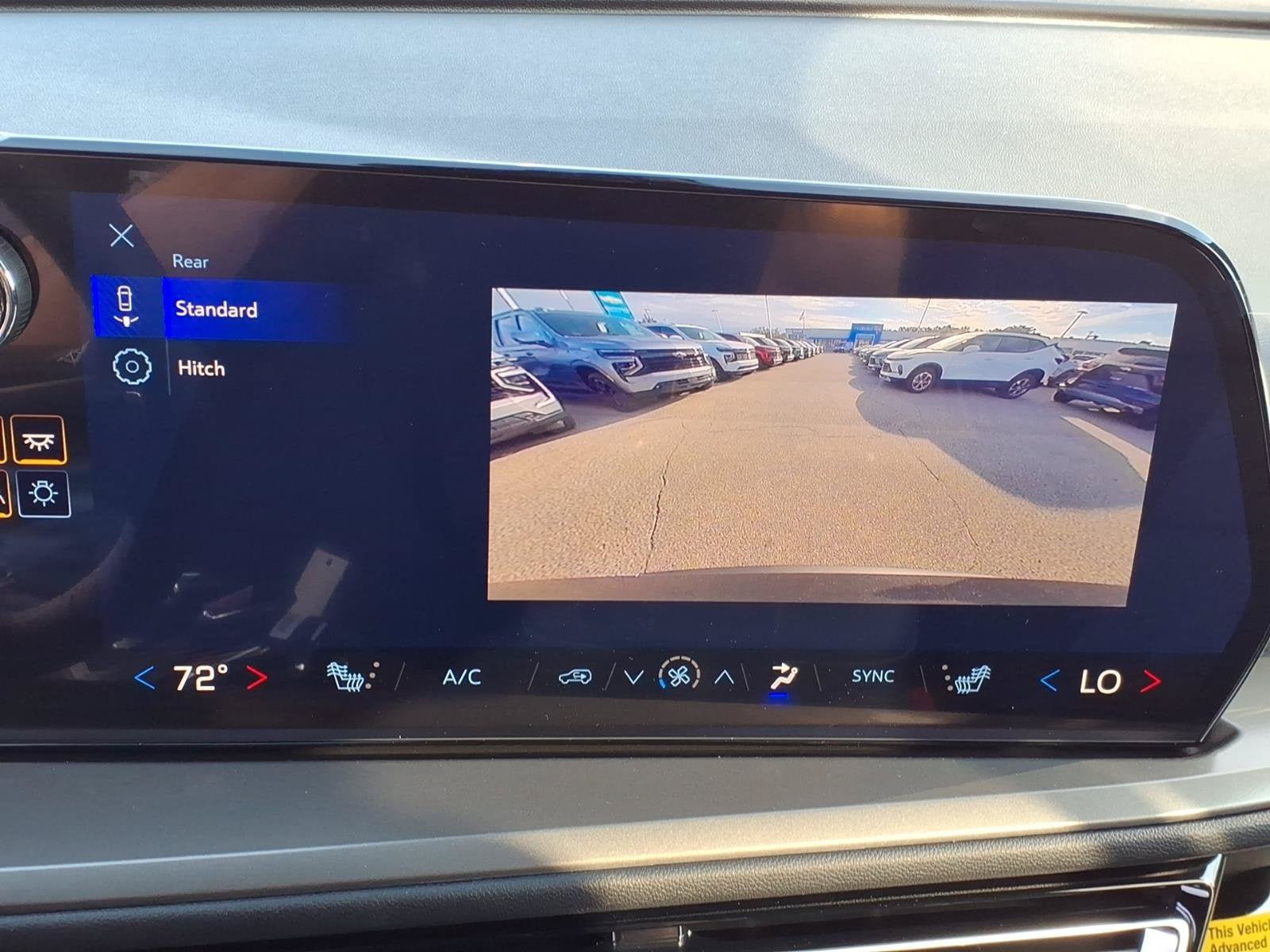 New 2027 Chevrolet Traverse LT AWD/4WD image 19