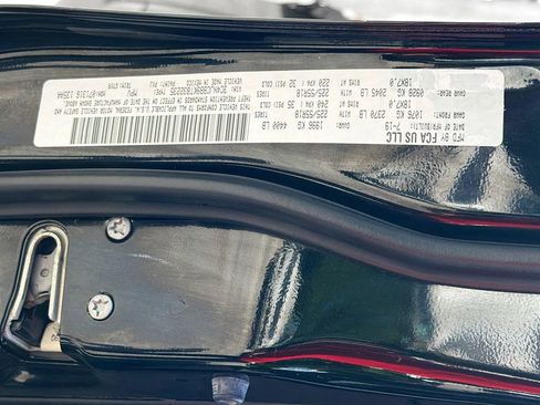 Used 2019 Jeep Compass Altitude image 36