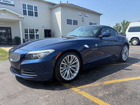 Used 2009 BMW Z4 sDrive35i RWD image 2