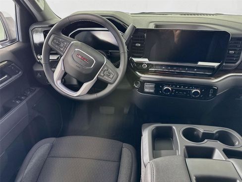 New 2026 GMC Sierra 1500 SLE w/ Preferred Package AWD/4WD image 2