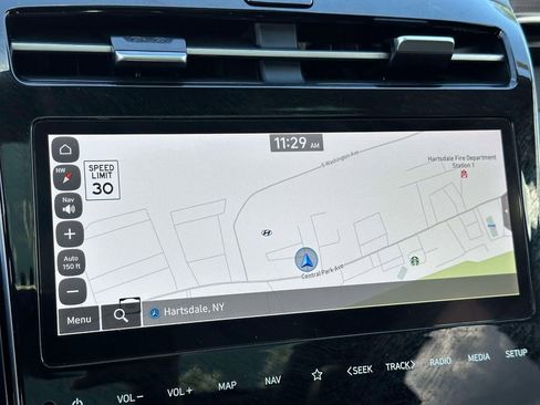 Used 2023 Hyundai Tucson Limited image 23