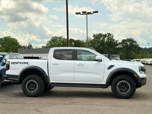 Used 2025 Ford Ranger Raptor AWD/4WD image 36