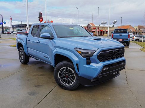 New 2026 Toyota Tacoma TRD Sport image 2
