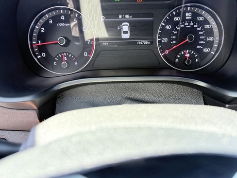 Used 2022 Kia Forte LXS FWD image 14