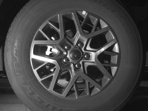 Used 2025 Jeep Wrangler Sahara image 13