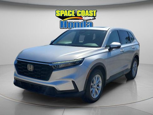 Used 2025 Honda CR-V EX image 10