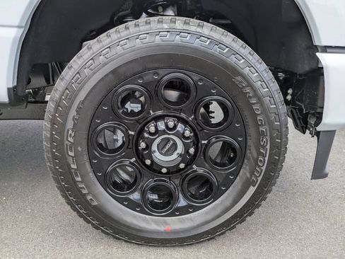 Certified 2026 Ford F250 XLT w/ XLT Premium Package AWD/4WD image 11