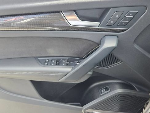 Used 2023 Audi SQ5 Prestige w/ Prestige Package AWD/4WD image 28