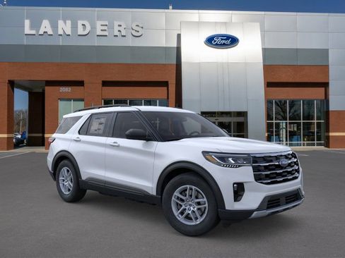 New 2026 Ford Explorer Active w/ Active Comfort Package image 7