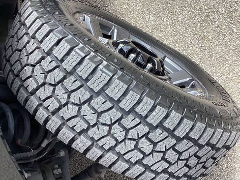 Used 2023 Ford F250 Lariat w/ Lariat Ultimate Package image 20