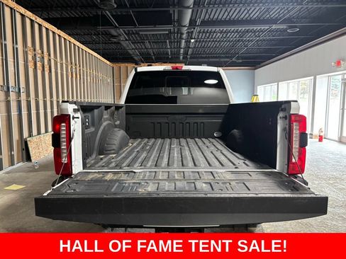 Used 2024 Ford F250 Lariat AWD/4WD image 6