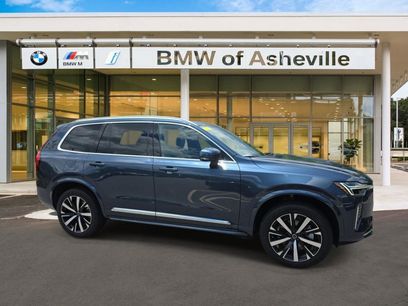 Used 2026 Volvo XC90 B5 Core w/ Protection Package Premier