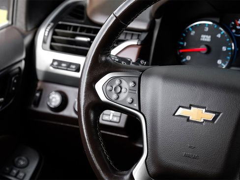 Used 2020 Chevrolet Suburban Premier w/ 6.2L Performance Package image 13