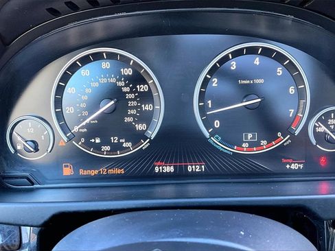 Used 2017 BMW X5 xDrive35i image 12