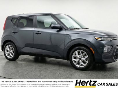 Used 2025 Kia Soul LX w/ LX Technology Package