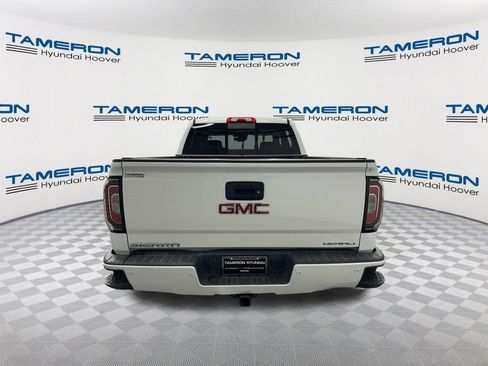 Used 2016 GMC Sierra 1500 Denali w/ Enhanced Driver Alert Package AWD/4WD image 4