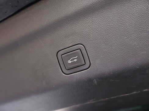 Used 2023 Chevrolet Tahoe RST w/ Sport Performance Package AWD/4WD image 29