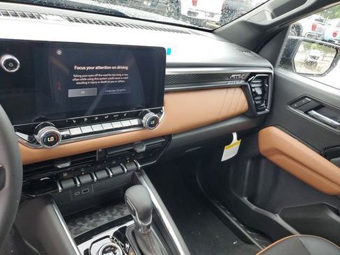 New 2026 GMC Canyon AT4 image 27