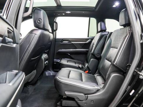Used 2024 GMC Acadia Denali w/ LPO, Floor Liner Package AWD/4WD image 17