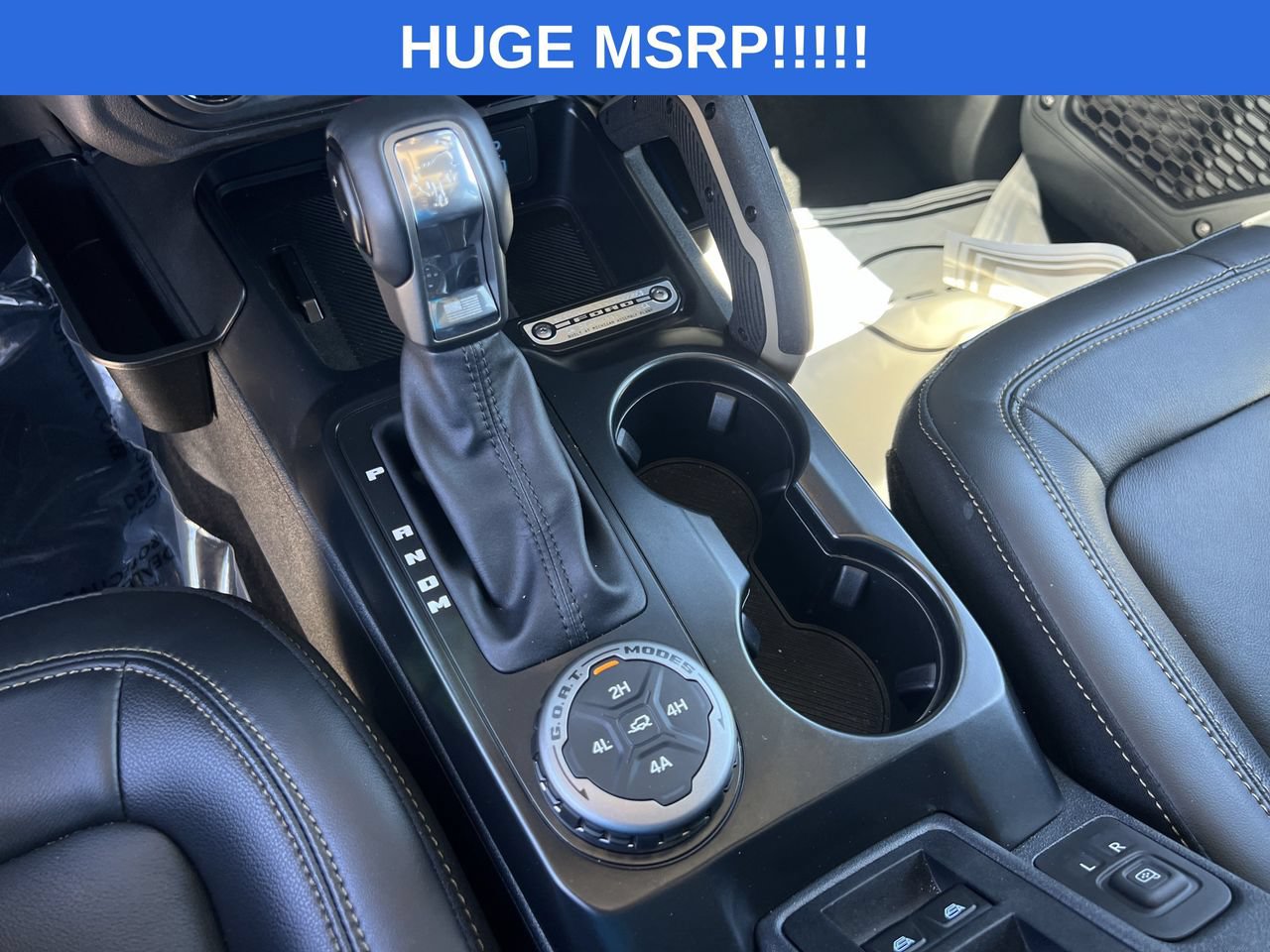 Used 2025 Ford Bronco Badlands w/ Sasquatch Package AWD/4WD image 18