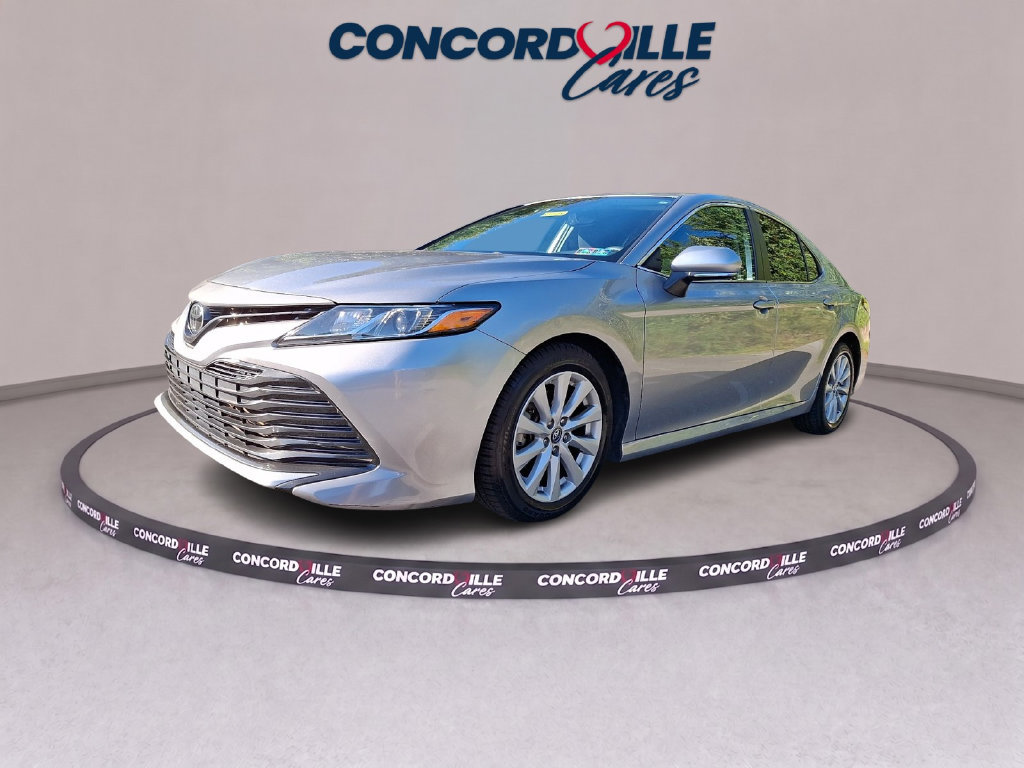 Used 2019 Toyota Camry LE w/ Convenience Package FWD image 3