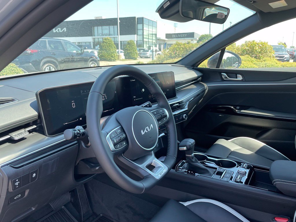 New 2026 Kia K5 GT-Line FWD image 9