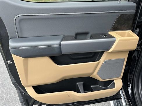 Used 2022 Ford F150 XLT w/ Equipment Group 302A High image 16