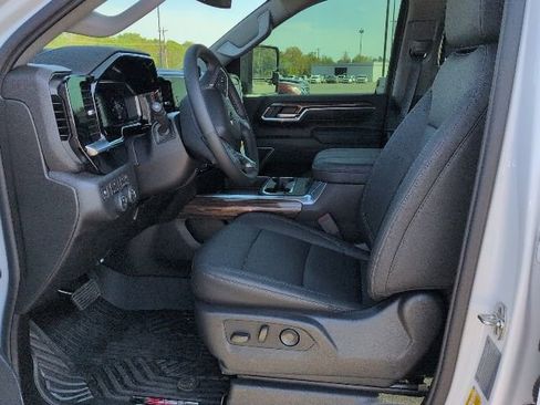 New 2026 Chevrolet Silverado 2500 LT w/ Trail Boss Package image 7