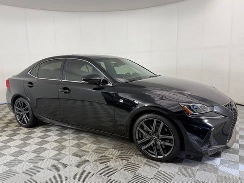 Used 2019 Lexus IS 300 w/ Navigation Package RWD image 10