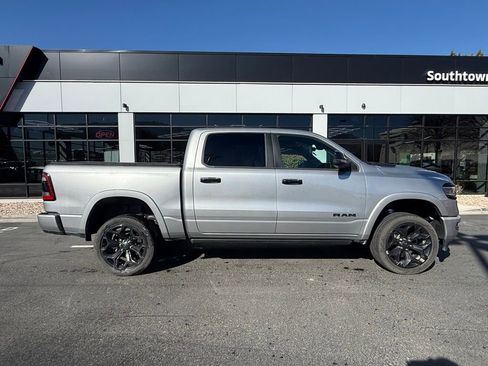 Used 2023 RAM 1500 Limited image 8