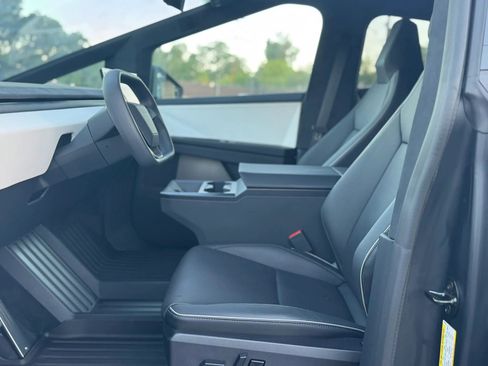 Used 2024 Tesla Cybertruck Cyberbeast AWD/4WD image 20