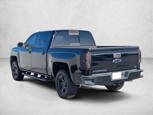 Used 2017 Chevrolet Silverado 1500 LTZ Z71 w/ LTZ Plus Package AWD/4WD image 7