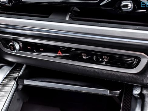 Used 2023 BMW XM image 28