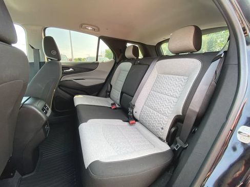 Used 2023 Chevrolet Equinox LS w/ LS Convenience Package AWD/4WD image 23