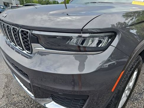 Used 2025 Jeep Grand Cherokee L Laredo w/ Luxury Tech Group I RWD image 35