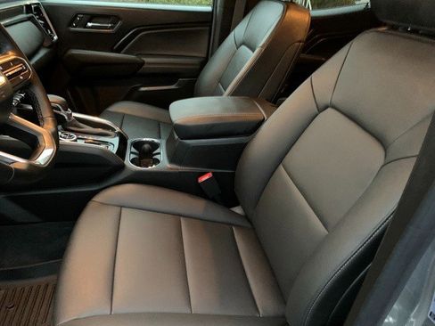 Certified 2024 GMC Canyon Elevation w/ Elevation Premium Package image 23