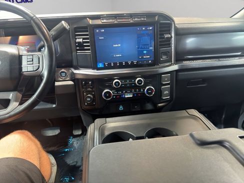 Used 2023 Ford F250 Lariat w/ FX4 Off-Road Package AWD/4WD image 13