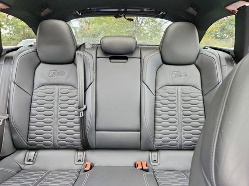 Used 2021 Audi RS 6 AWD/4WD image 7