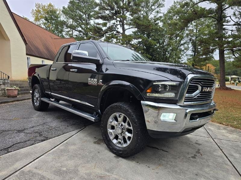 Used 2017 RAM 2500 Limited AWD/4WD image 2