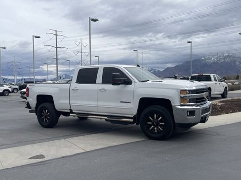 Used 2019 Chevrolet Silverado 2500 LT image 31