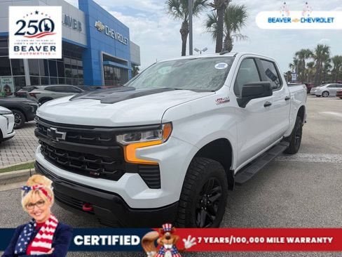 Used 2024 Chevrolet Silverado 1500 LT Trail Boss w/ Protection Package AWD/4WD image 1