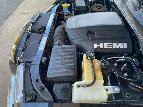 Used 2007 Chrysler 300 C RWD image 36